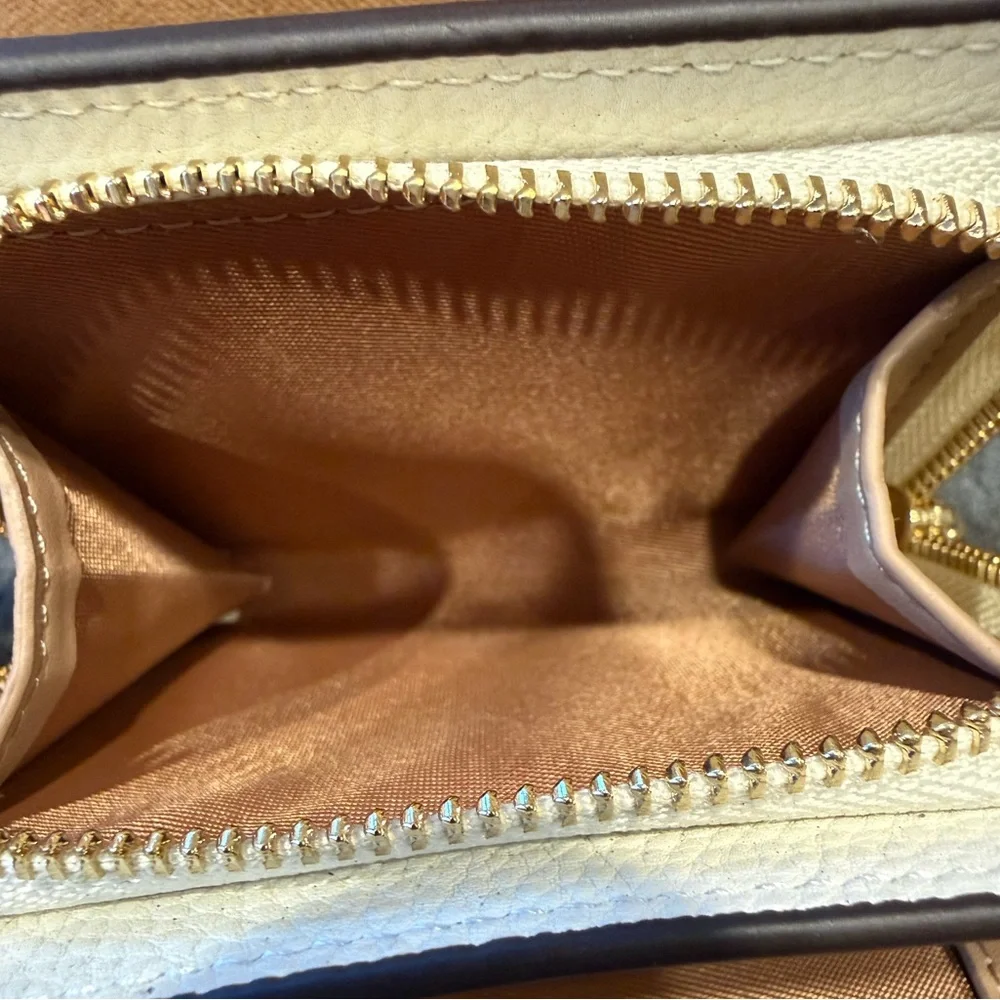 Coach Kitten Snap Button Wallet - Picture 12 of 12